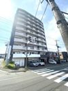 メープル川沿の外観画像