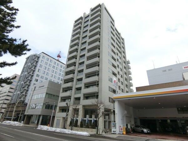 クリオ大通ラ・モードの外観画像