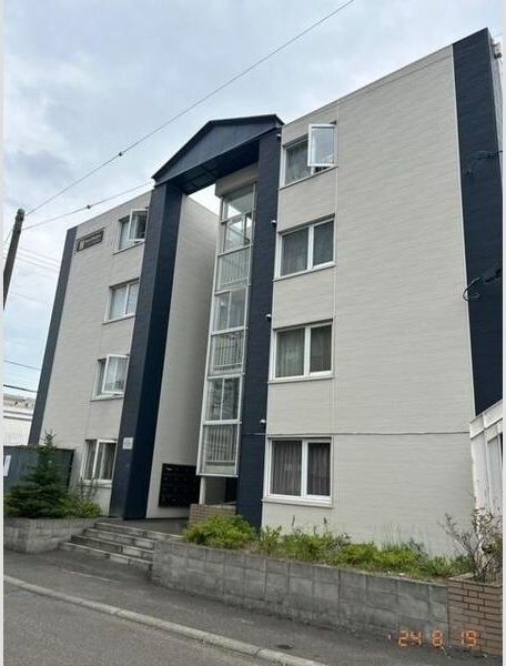 ローヤルハイツ南平岸Bの外観画像
