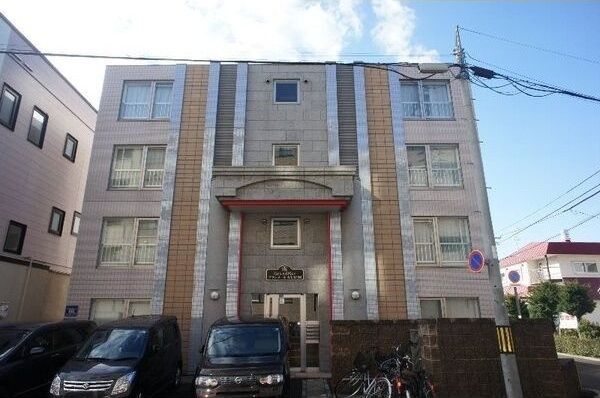 グランメール麻生南公園の外観画像