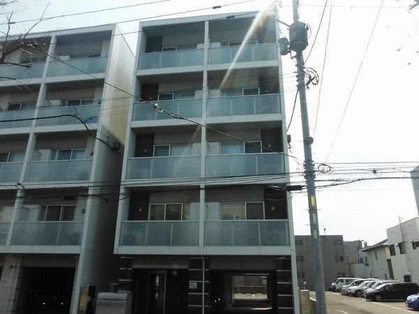 Advance N19の外観画像