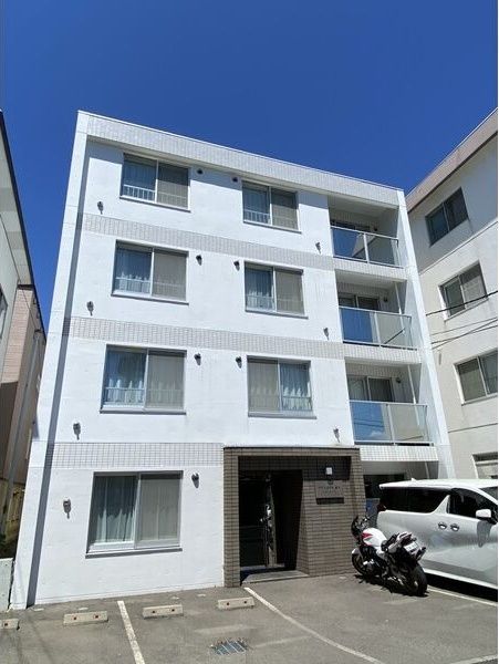 サウスポルト澄川の外観画像