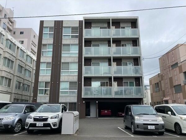 CEDAR SQUAREの外観画像