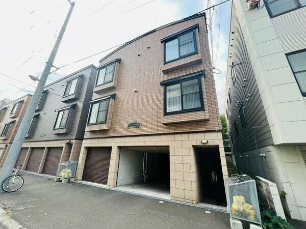 アプレシアール札幌ドスの外観画像