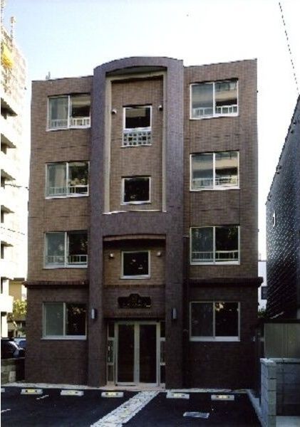 フィオーレミニ大通の外観画像