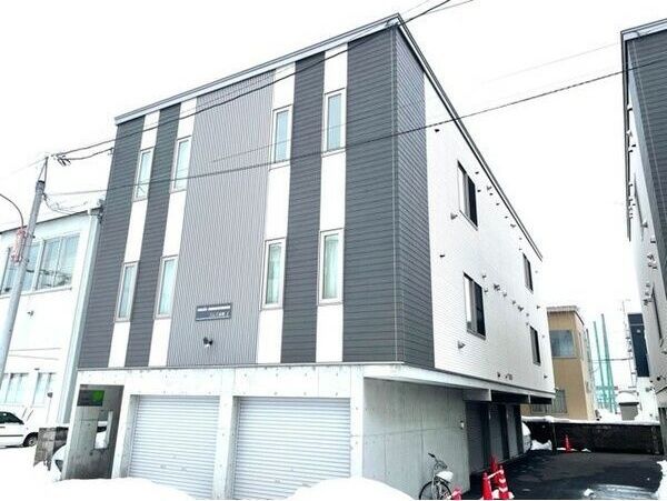コムズ本町Iの外観画像