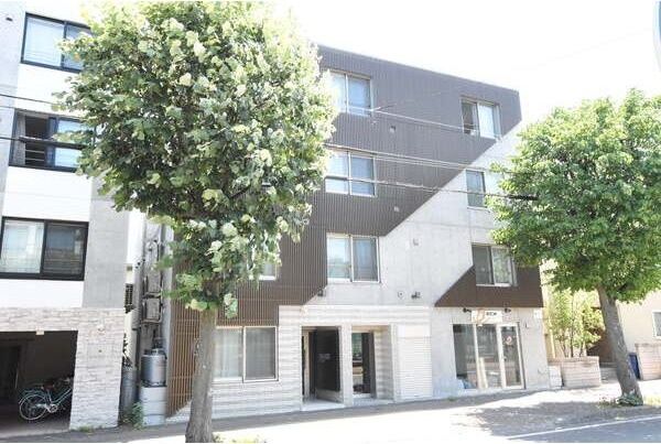 キングハウス学園前の外観画像