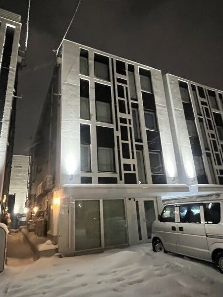 メニーズコート創成タウン C棟の外観画像
