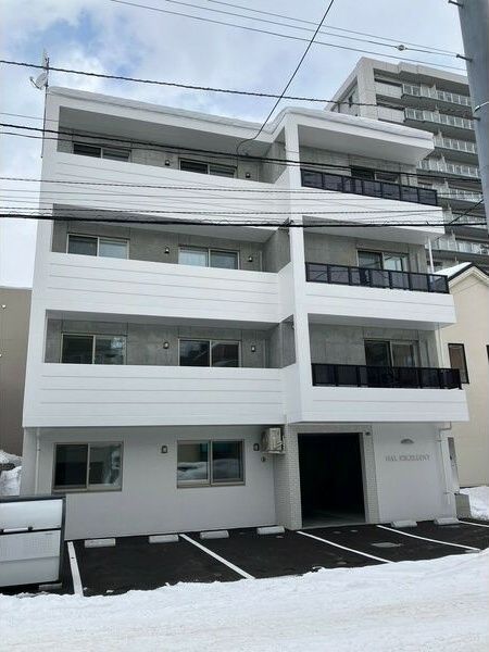 HAL EXCELLENTの外観画像