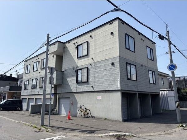 ベルローズ元町の外観画像