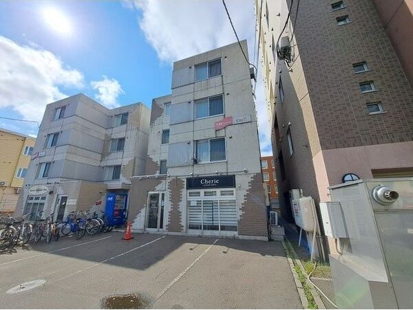 アークガーデンシティ B棟の外観画像