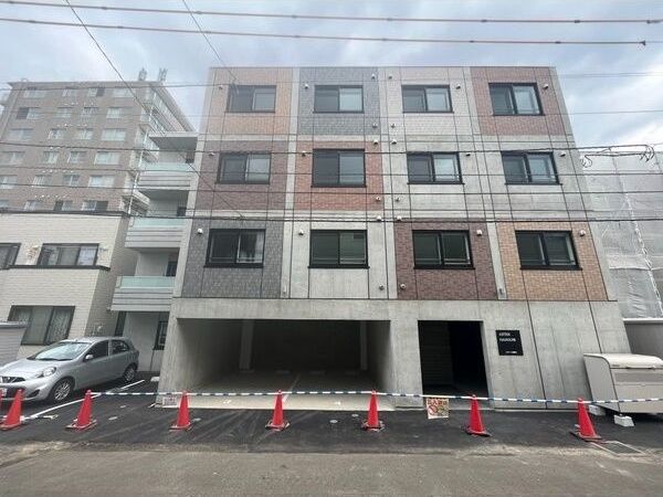ASTER NANGOVIIの外観画像