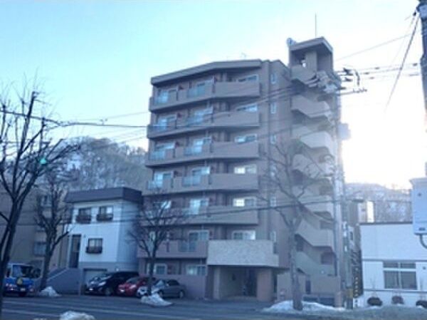 コートロティ円山の外観画像