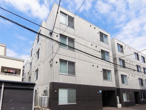 アルバ元町の外観画像