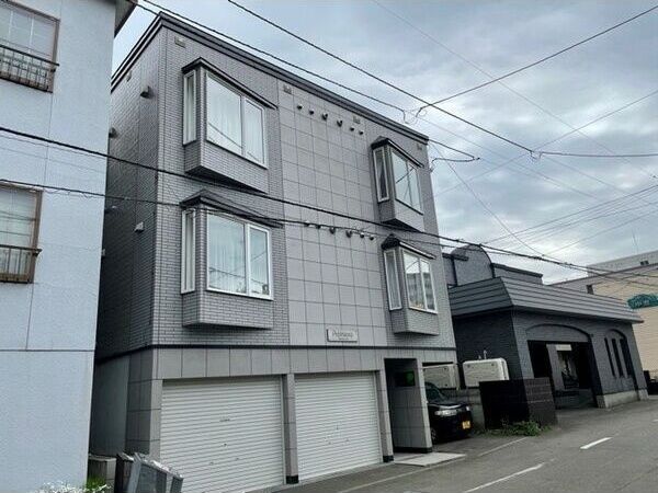 Premiereの外観画像