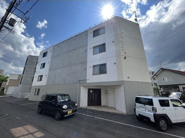 club premier発寒の外観画像