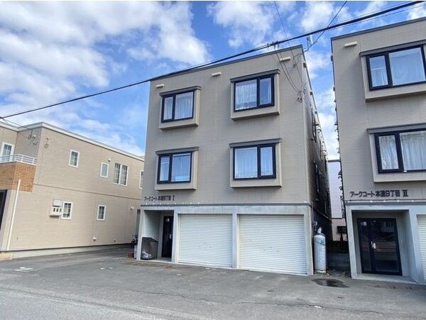アークコート本通9丁目Iの外観画像