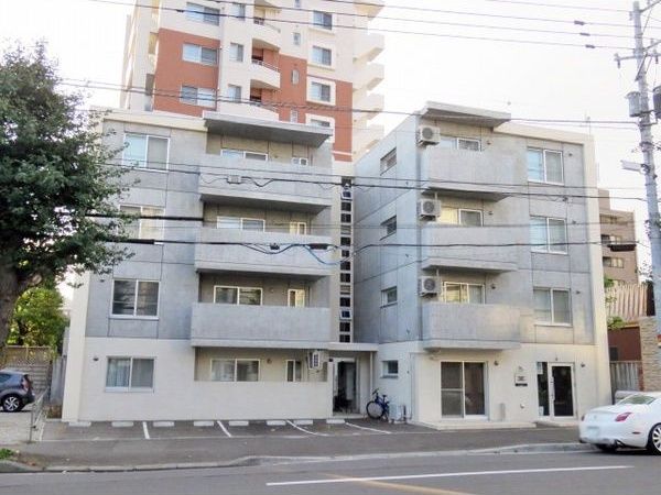 プランタン円山の外観画像