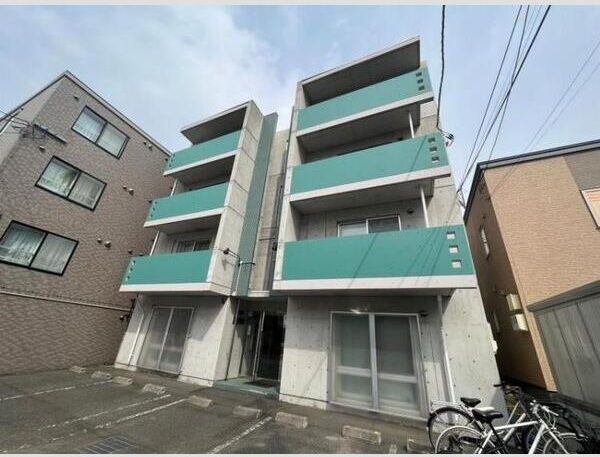 CorsoCom(コルソコム)の外観画像
