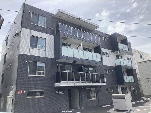 La Causa N13(ラコーザN13)の外観画像