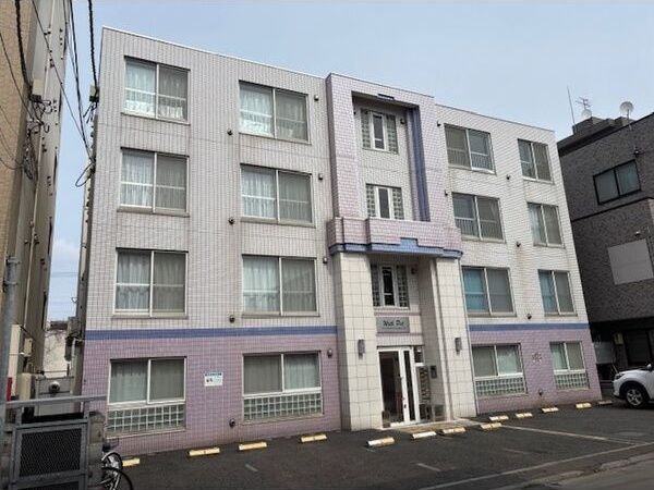 With Pet 新道東駅前の外観画像