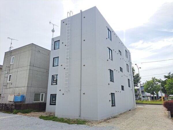 アールズ・コート平岸IIの外観画像