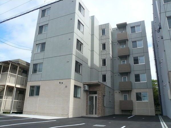 リバーサイドレジデンス学園前の外観画像