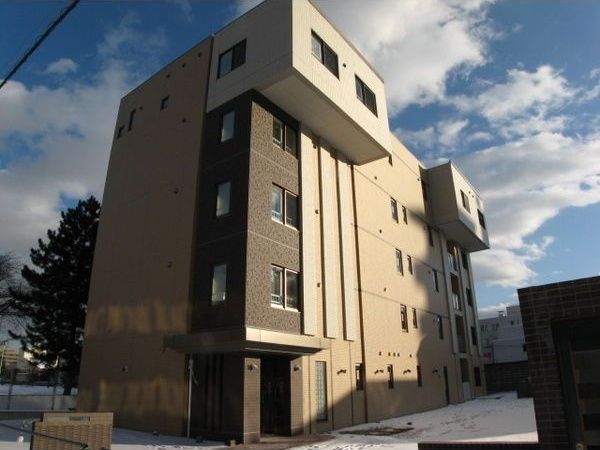 フジパークサイド山鼻の外観画像