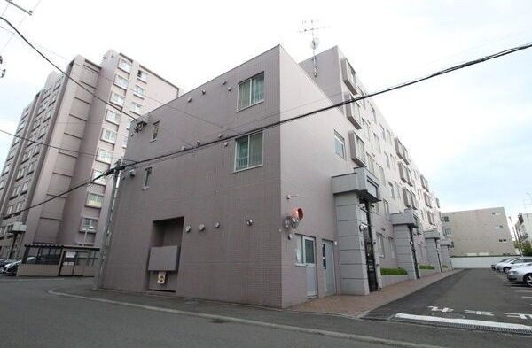 エバ・メゾン本郷通リーヴ・ノールの外観画像