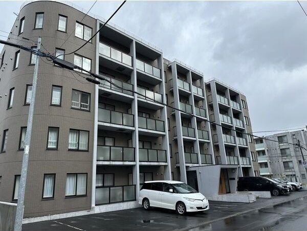 プレシャス福住の外観画像