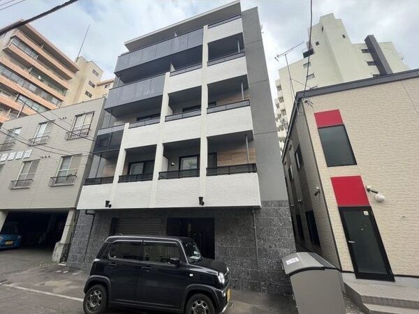 ラヴィアンコートの外観画像