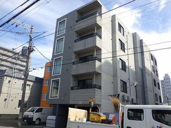 シティレジデンス南8条の外観画像
