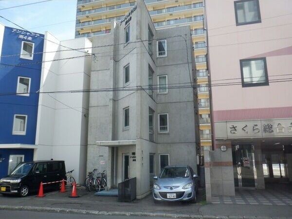 アーバンクラスタ南4条の外観画像