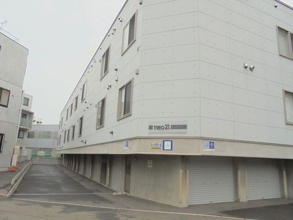 neo21 the Eastの外観画像