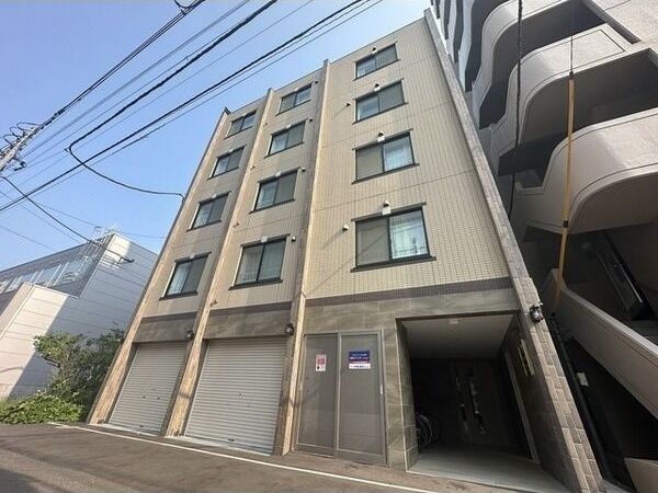 グランメール 北18条駅の外観画像