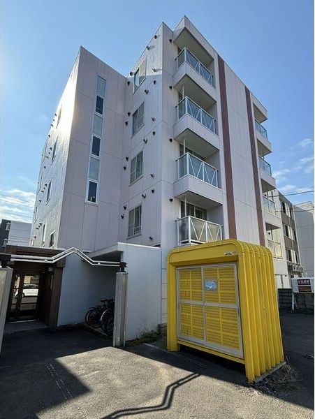 グランメール南平岸の外観画像