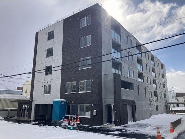 Royale二十四軒(ロワイヤル24軒)の外観画像