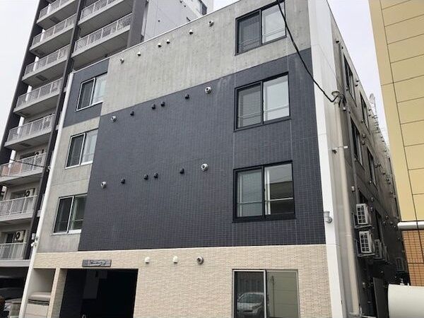 ミラネーゼ大通東 南館の外観画像
