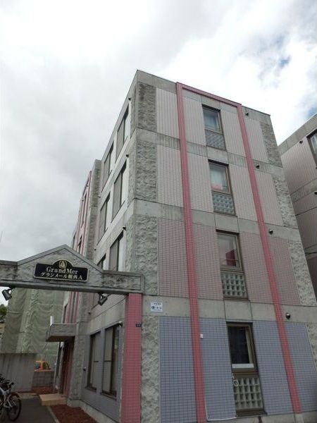 グランメール幌西Aの外観画像