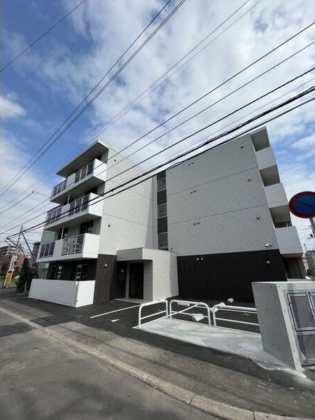 クラリス南平岸IIIの外観画像