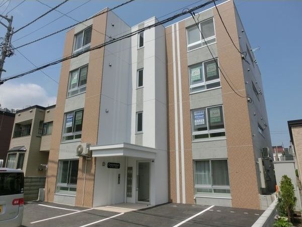 クレアメゾン宮の沢の外観画像