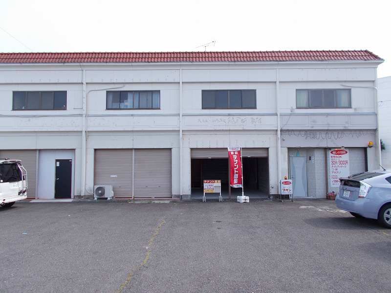 六条片田2丁目アパート付店舗の外観画像