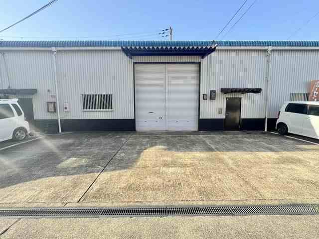 西芹川町倉庫の外観画像