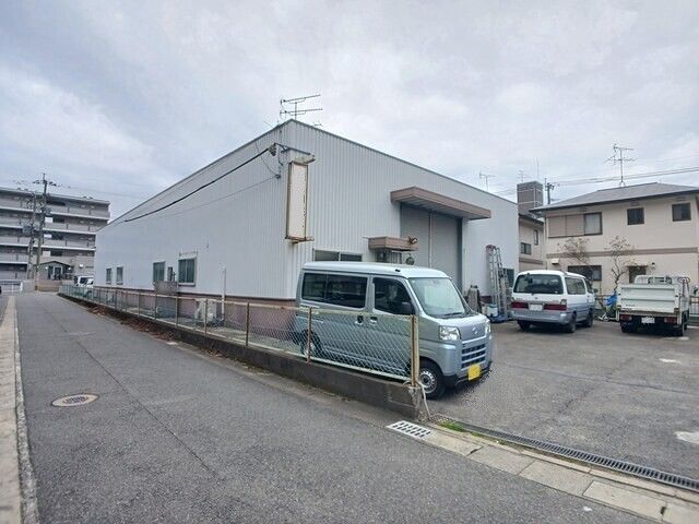 五十川2丁目倉庫の外観画像