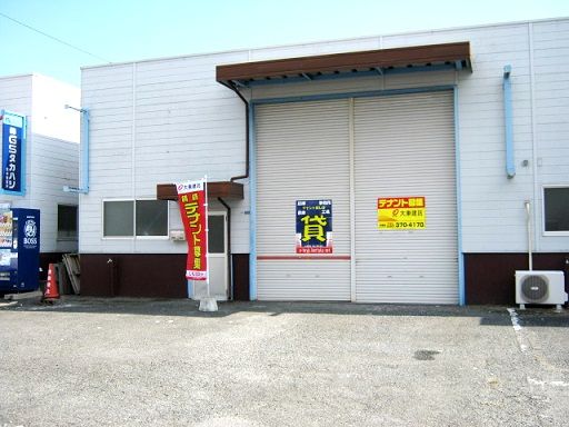 出仲間1丁目倉庫の外観画像