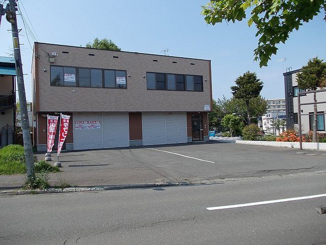 西岡4条1丁目倉庫付事務所の外観画像