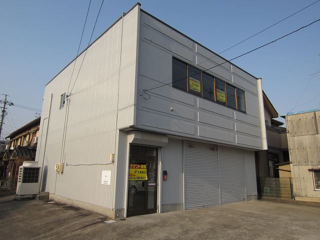 土野町倉庫付事務所の外観画像
