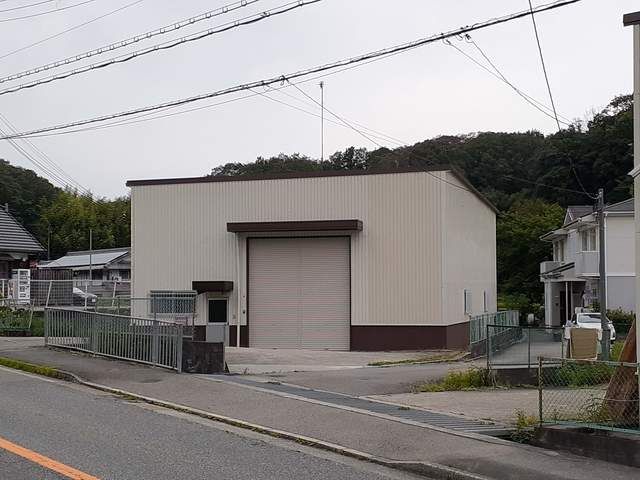 北区八多町附物事務所付倉庫の外観画像