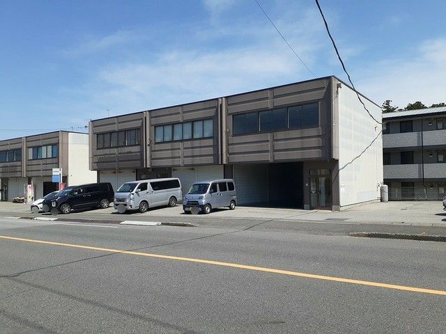 中岡本町倉庫付店舗Aの外観画像