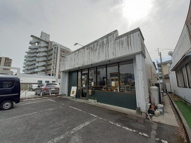 出仲間1丁目店舗の外観画像